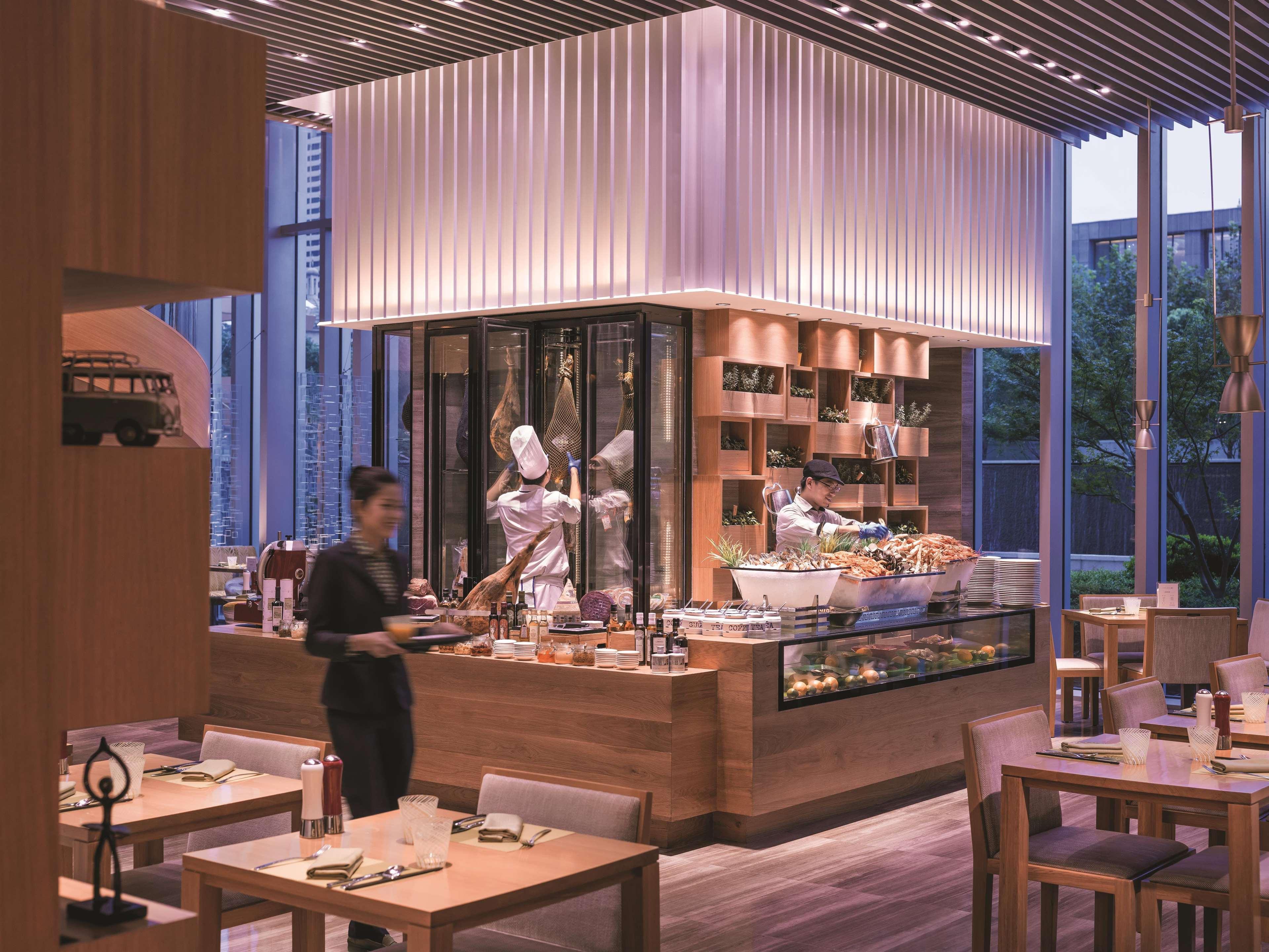 Jing An Shangri-La, Shanghai Exterior photo